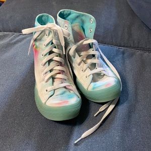 Converse High Tops in Tie Dye Kids 3